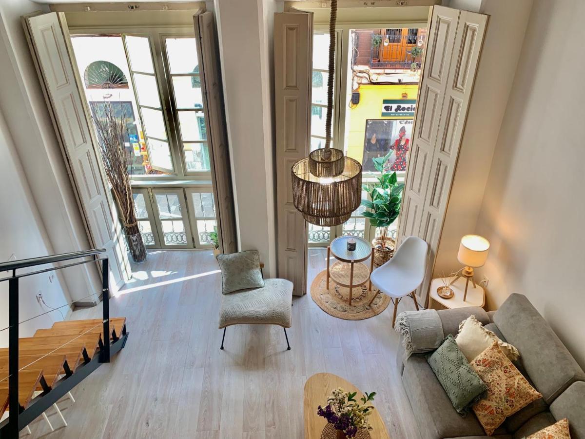 Homely Málaga Loft Especerías Esterno foto